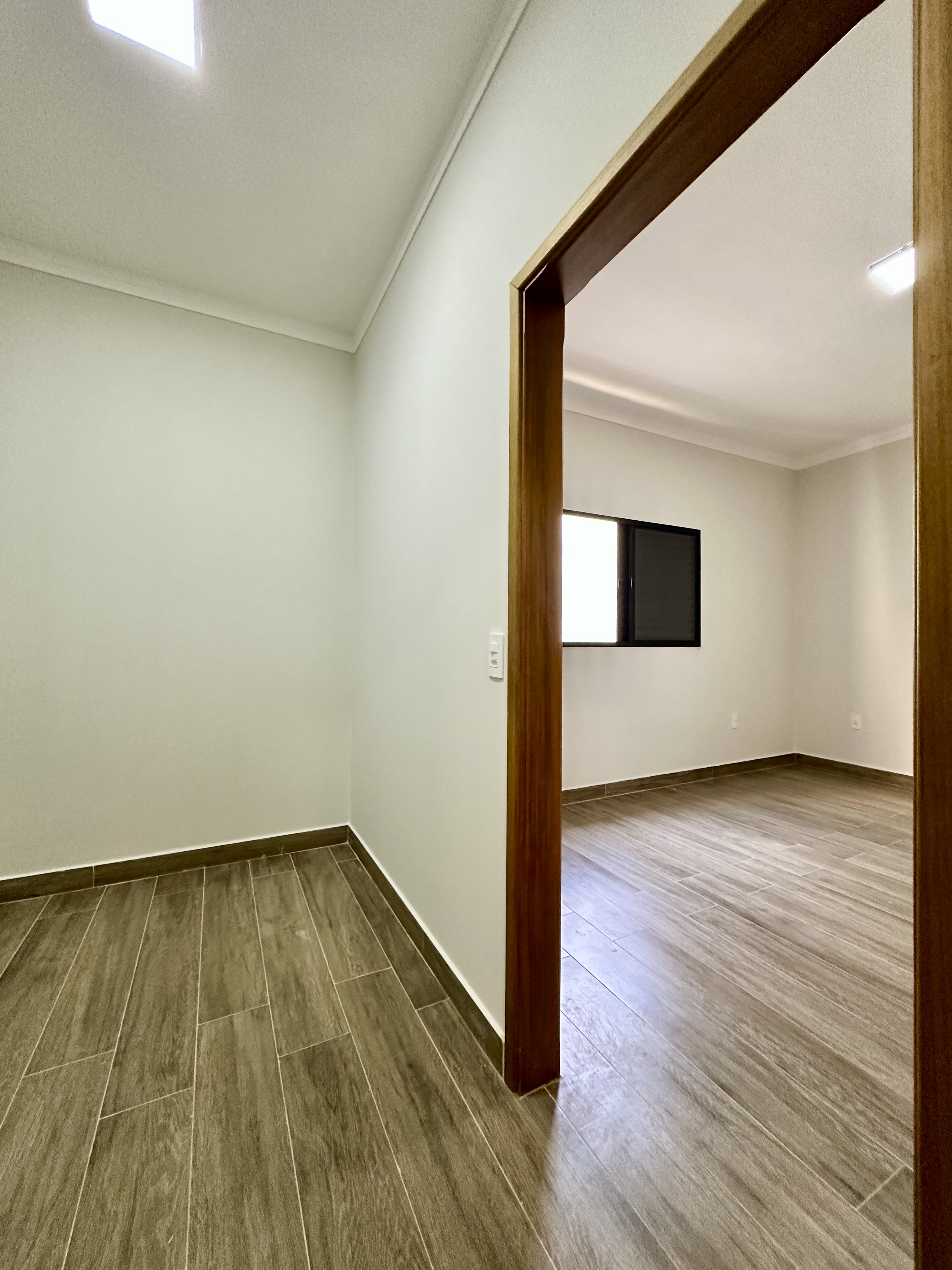 Casa no bairro Parque Franville à Venda