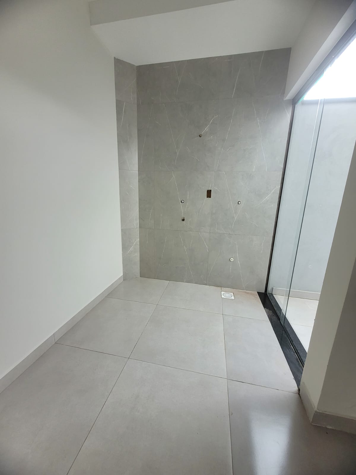 Apartamento no bairro Residencial Chico Neca à Venda