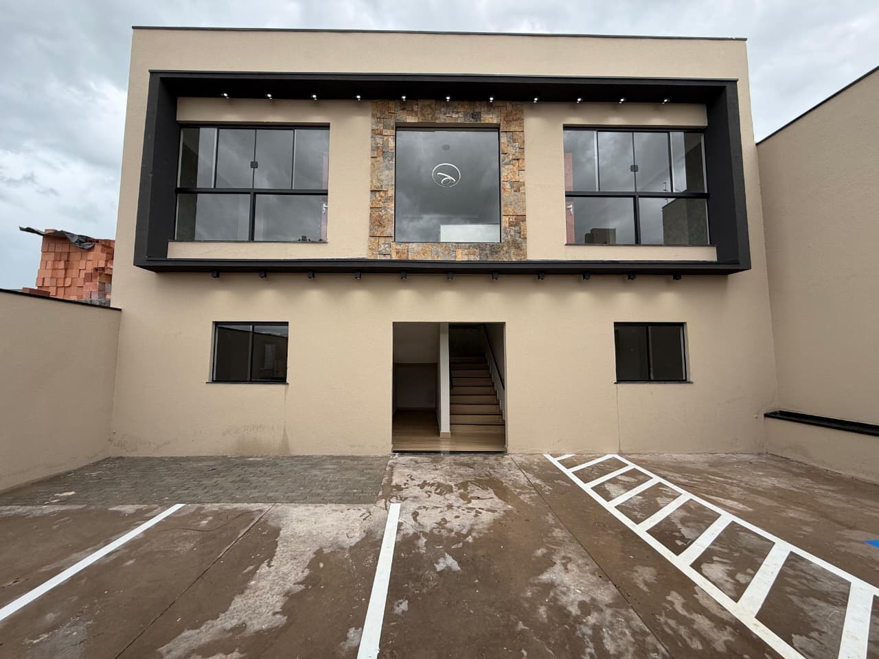 Apartamento no bairro Loteamento Quinta do Oeste à Venda