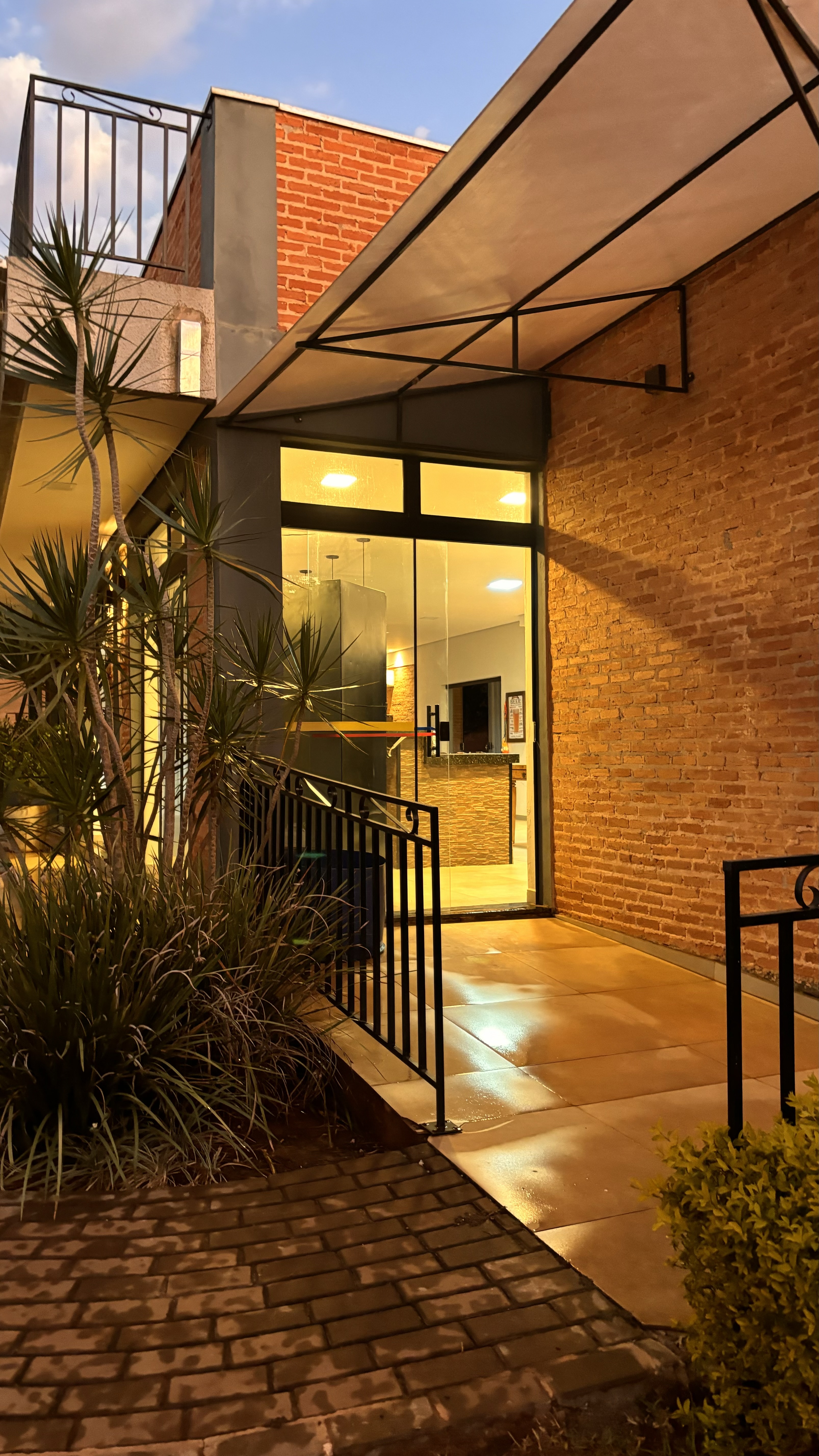 Casa no bairro Jardim Monte Carlo à Venda