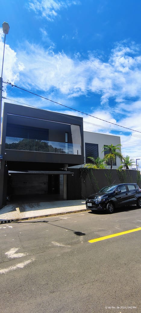Casa no bairro Esplanada Primo Meneghetti II à Venda
