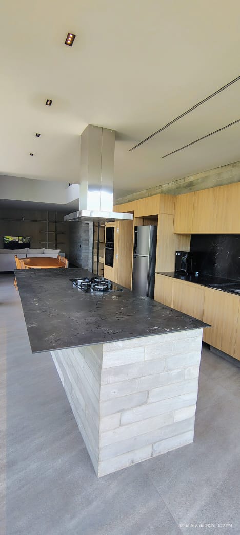 Casa no bairro Esplanada Primo Meneghetti II à Venda