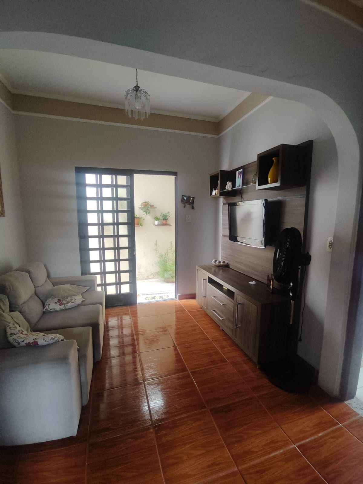 Casa no bairro Jardim Tropical II à Venda