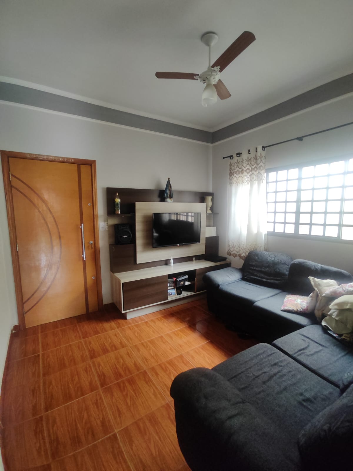 Casa no bairro Jardim Tropical II à Venda