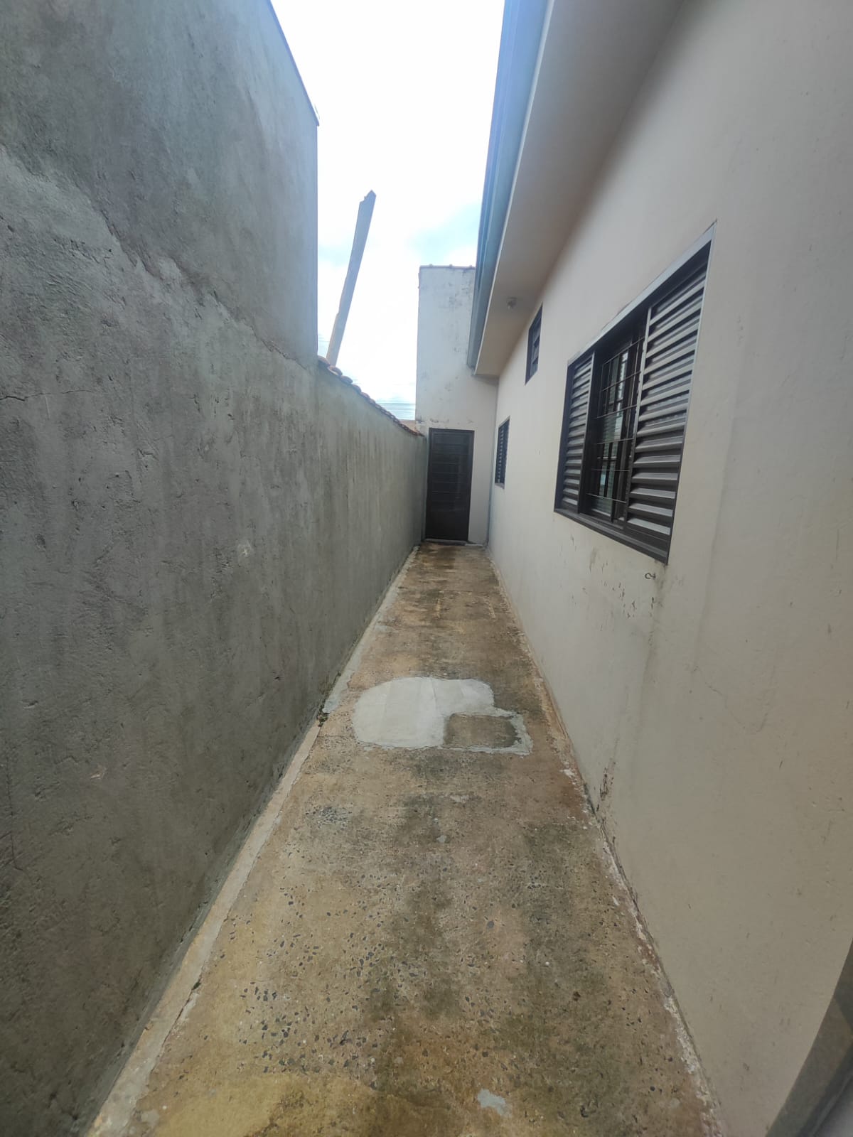 Casa no bairro Jardim Tropical II à Venda