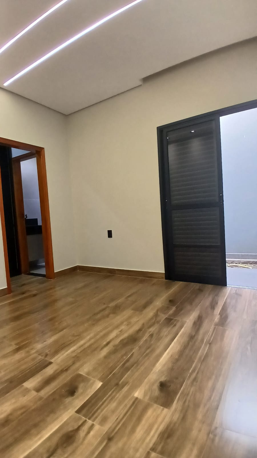 Casa no bairro Residencial Irineu Zanetti à Venda