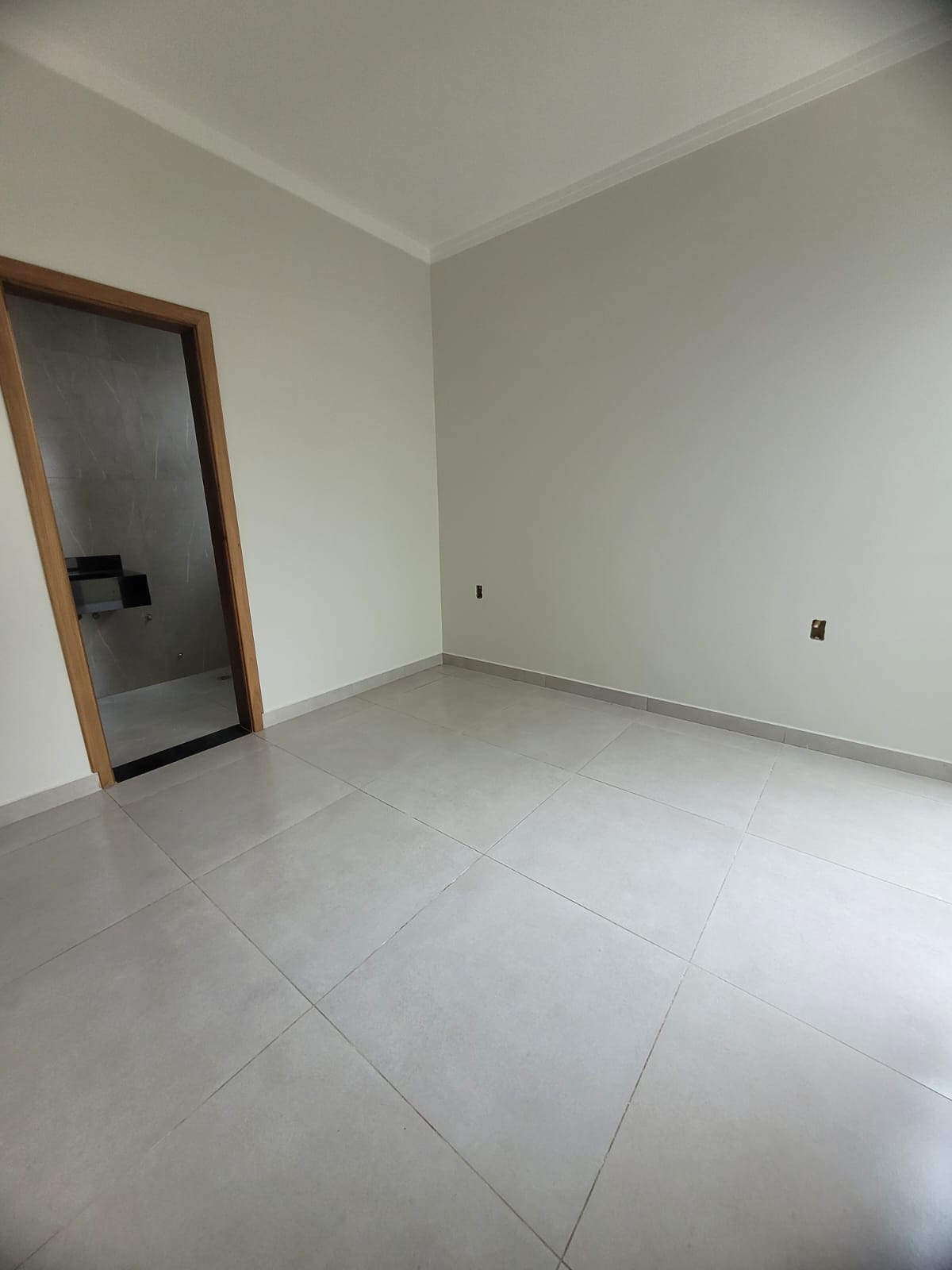 Apartamento no bairro Residencial Chico Neca à Venda