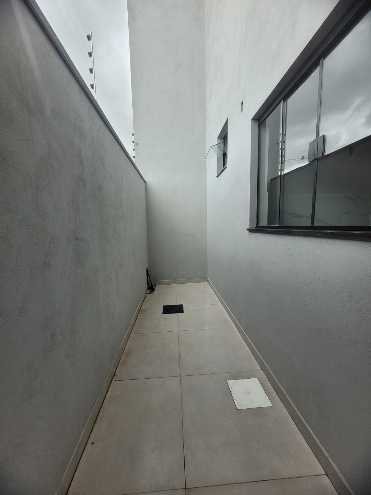 Apartamento no bairro Residencial Chico Neca à Venda