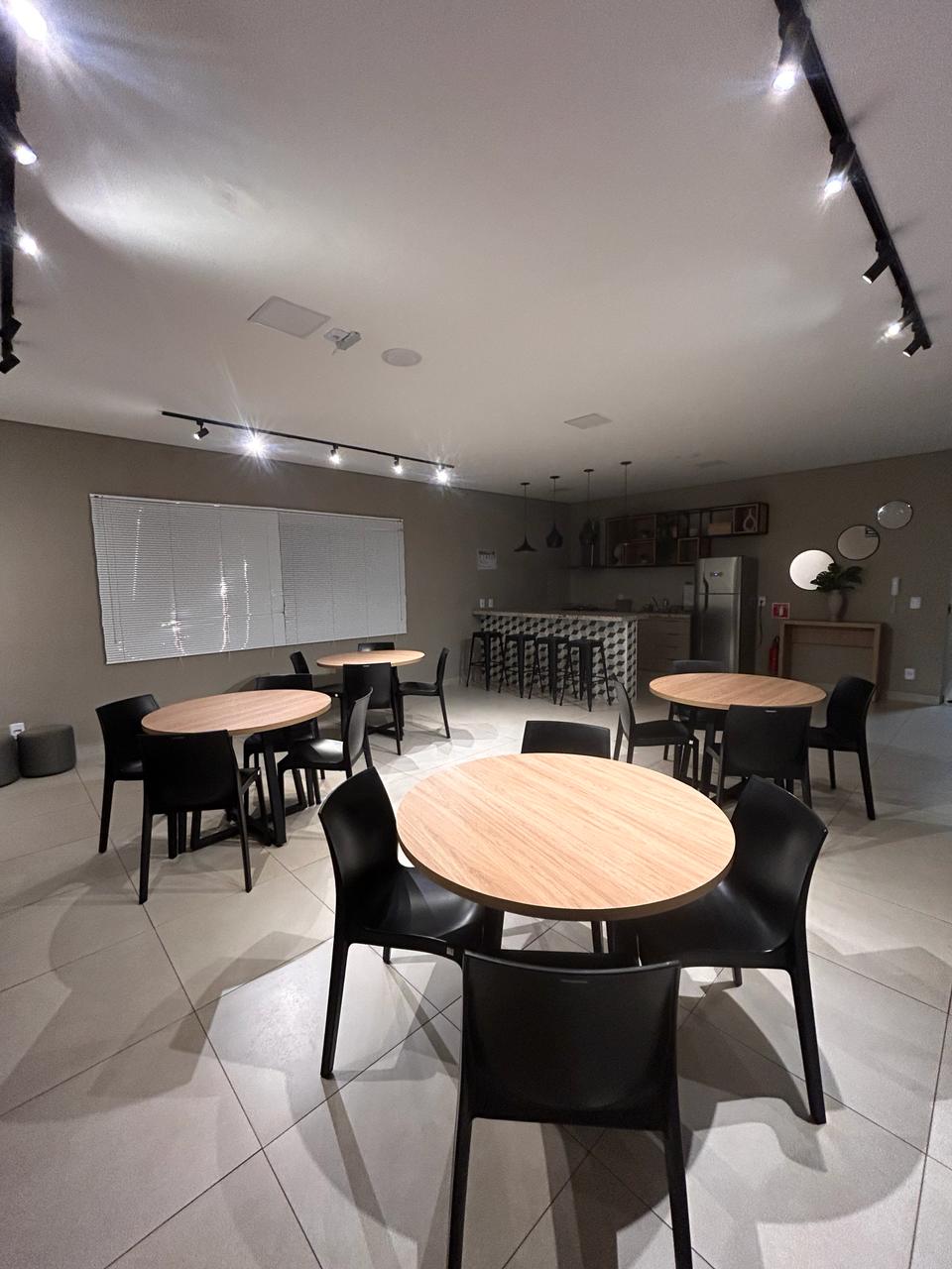 Apartamento no bairro Jardim Pulicano à Venda