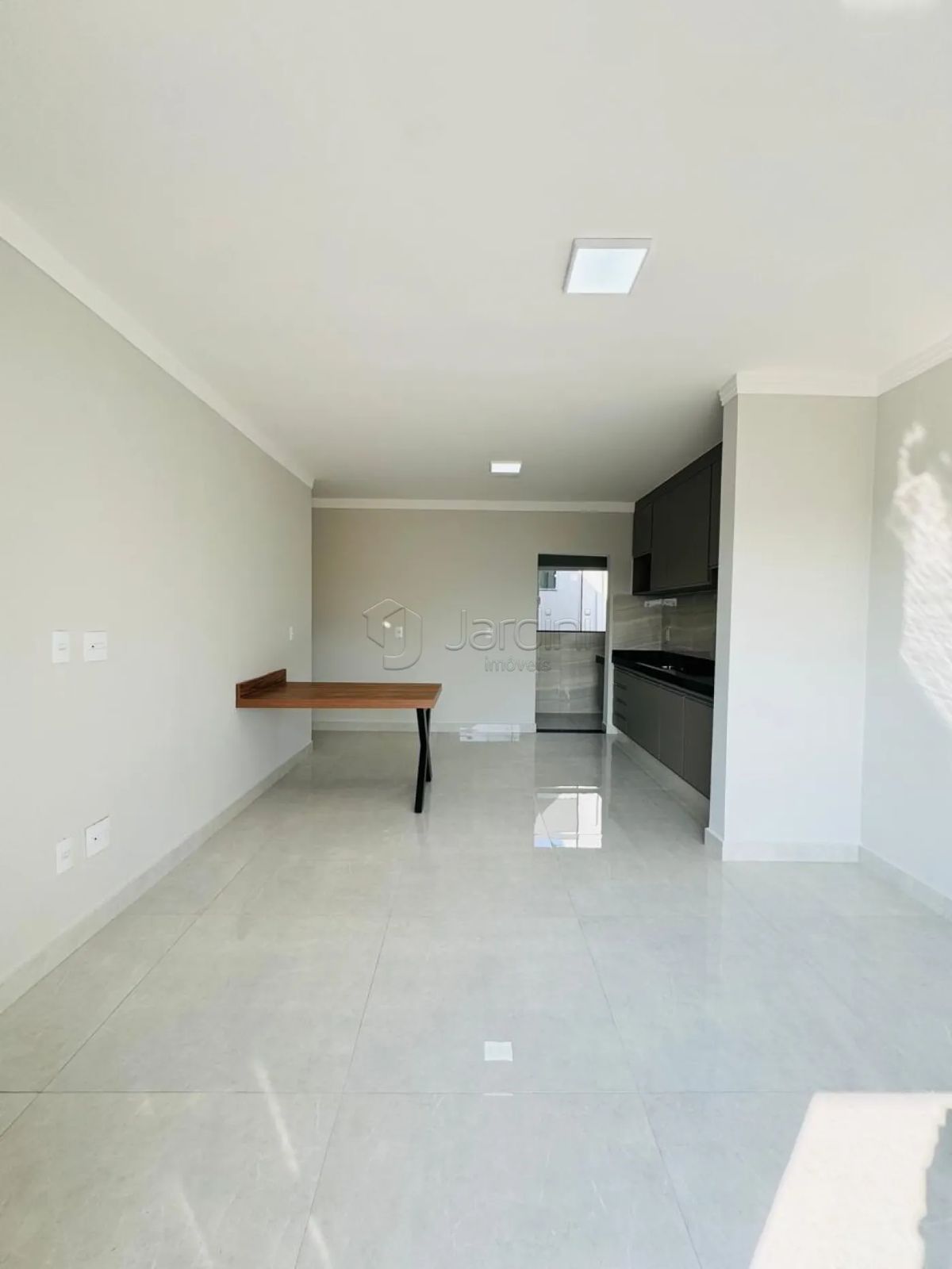 Apartamento no bairro Jardim Adelinha à Venda