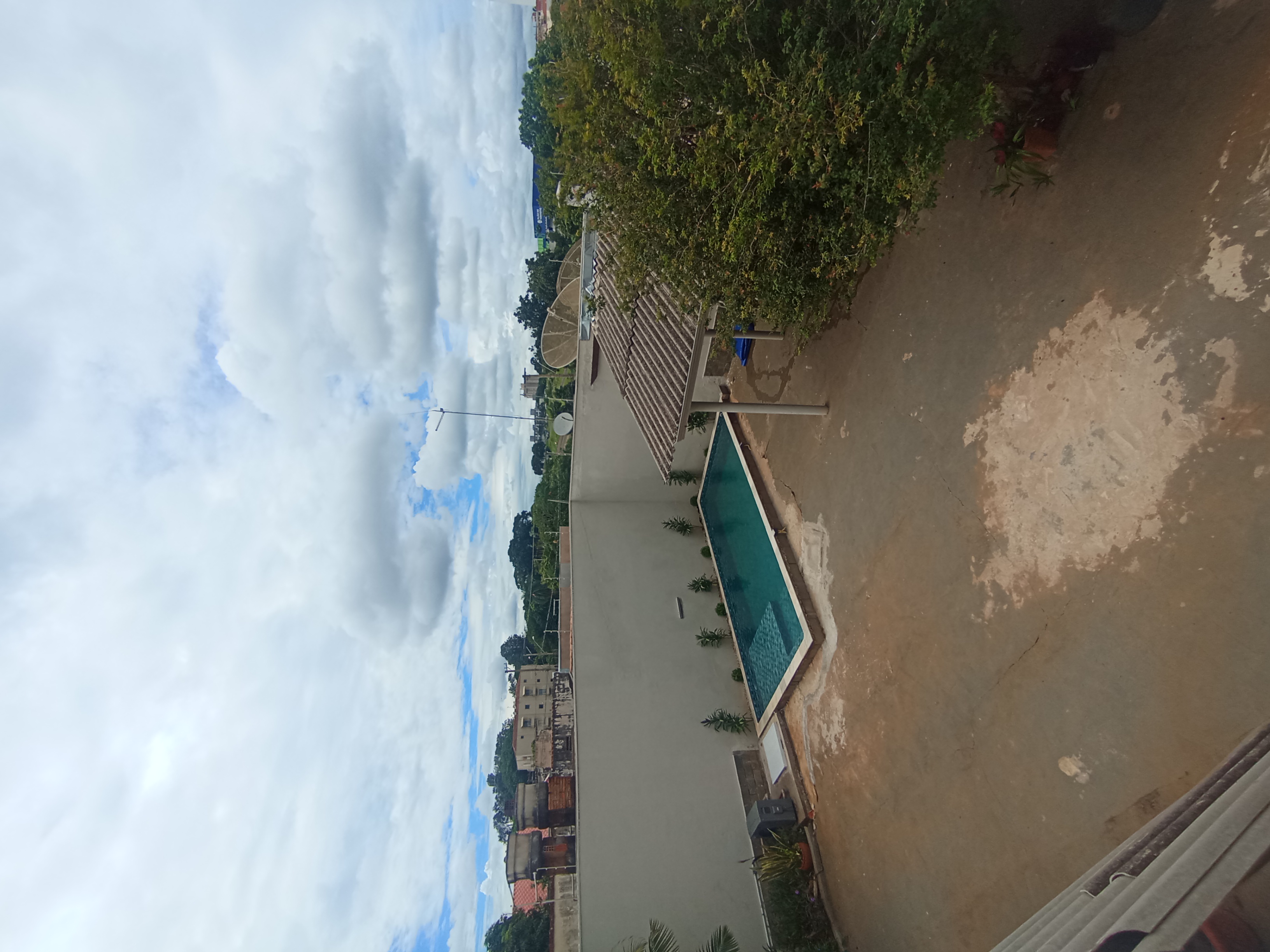 Casa no bairro Jardim Califórnia à Venda