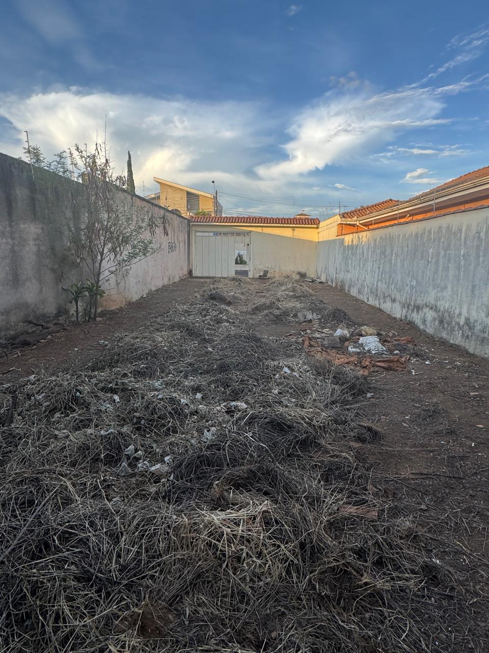 Terreno no bairro Residencial Nosso Lar à Venda