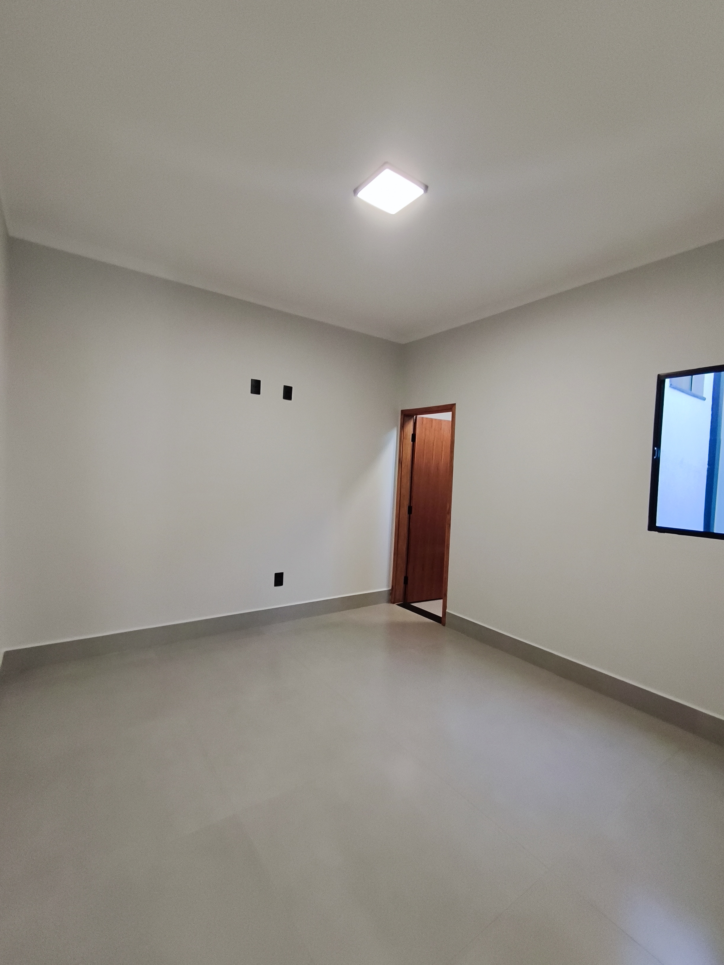 Casa à Venda no Recanto Elimar II Em Franca, SP