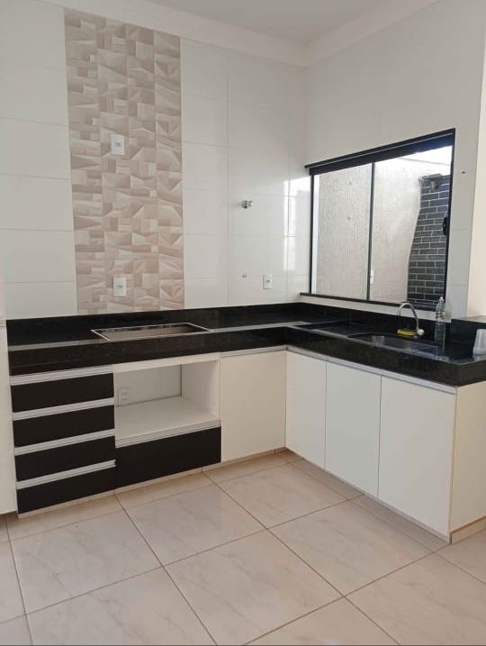 Casa no bairro Jardim Adelinha à Venda