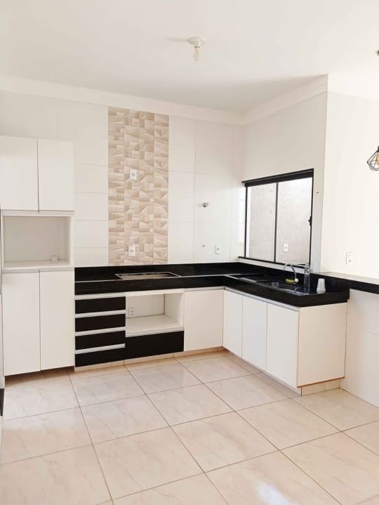 Casa no bairro Jardim Adelinha à Venda