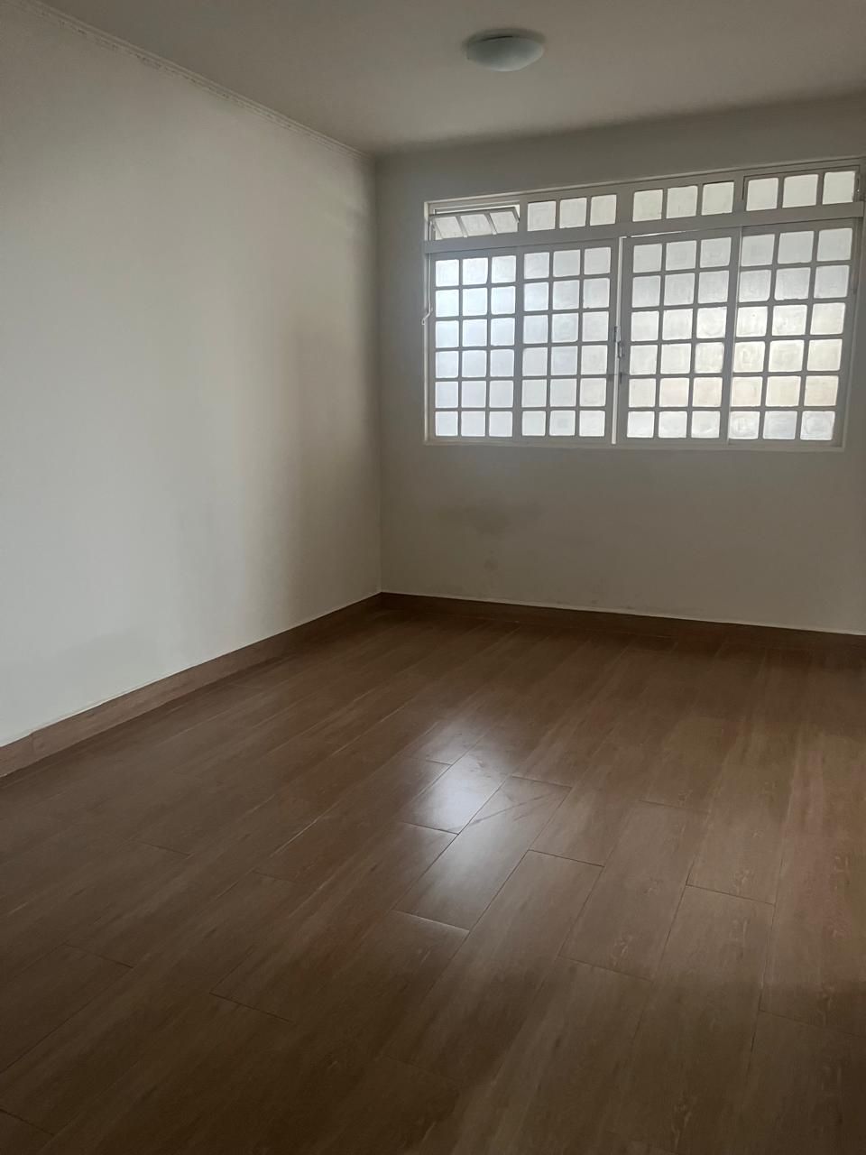 Casa no bairro Jardim Riviera à Venda