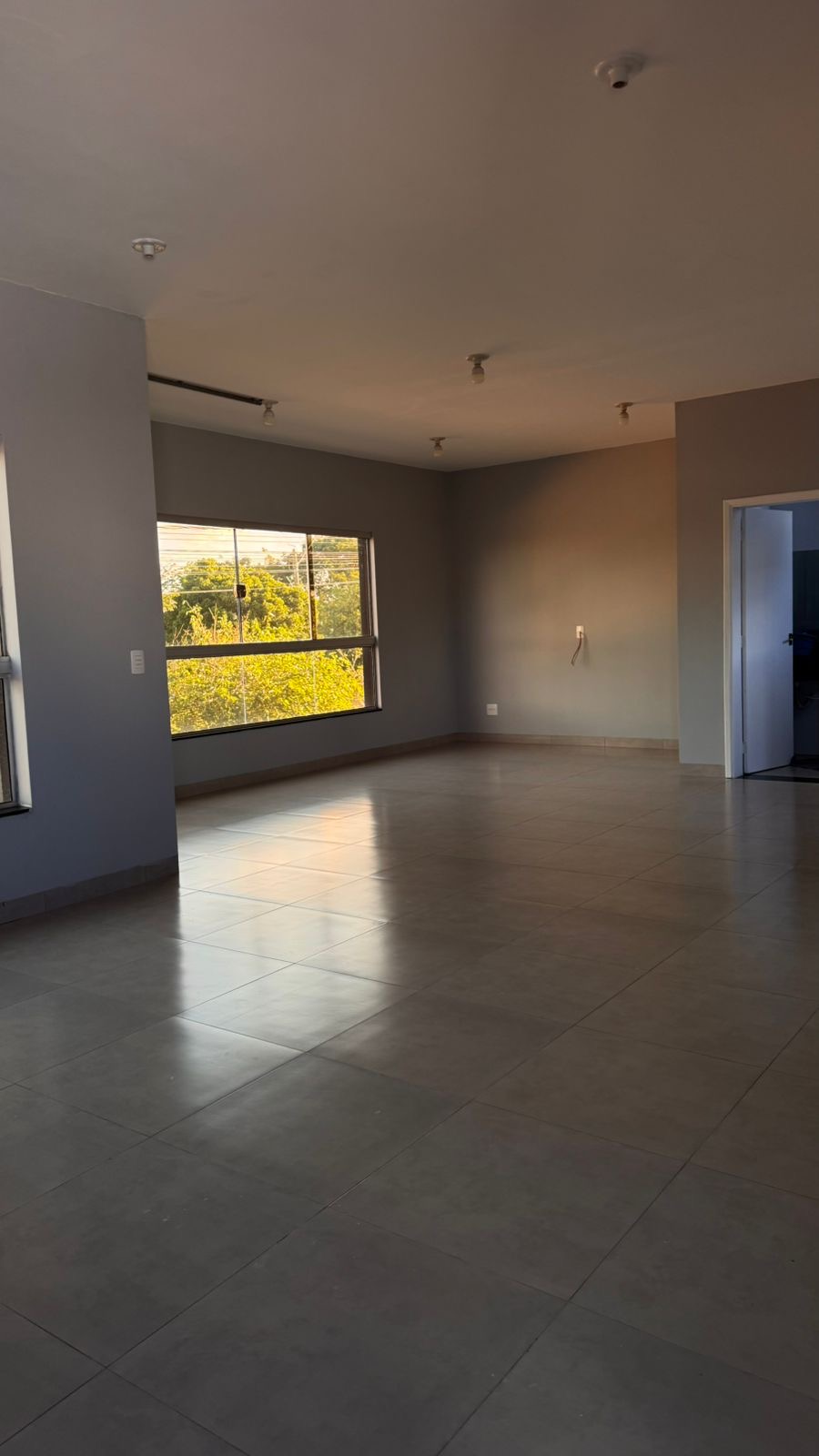 Casa no bairro Parque dos Cristais à Venda