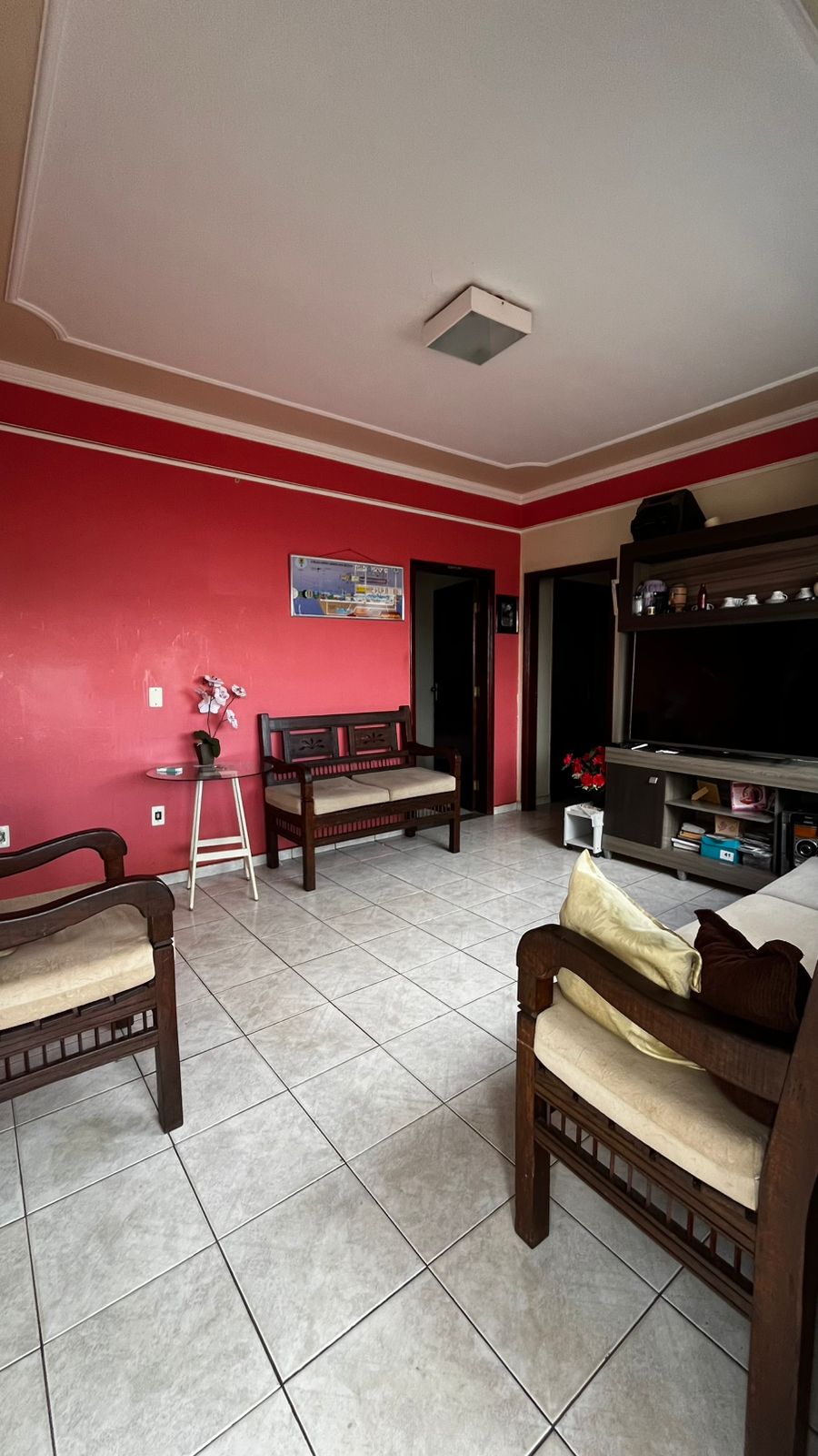 Casa no bairro Jardim Tropical à Venda