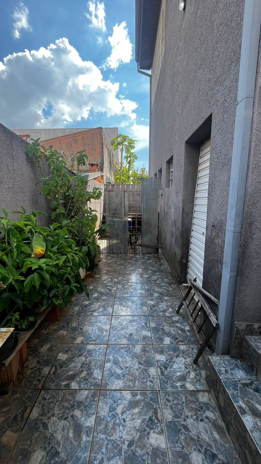 Casa no bairro Jardim Tropical à Venda