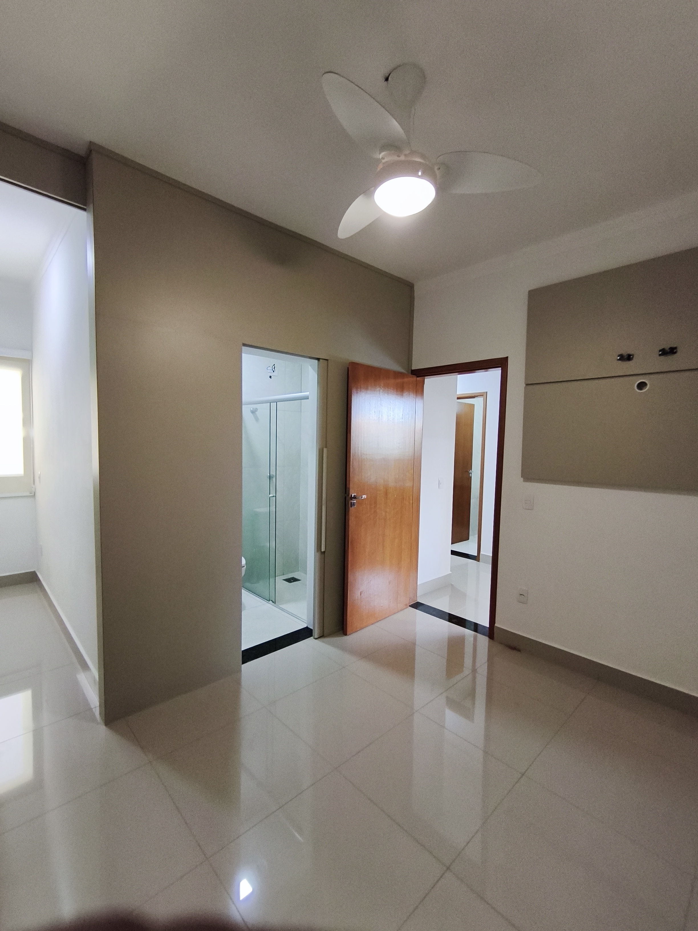 Apartamento no bairro Jardim Santana à Venda