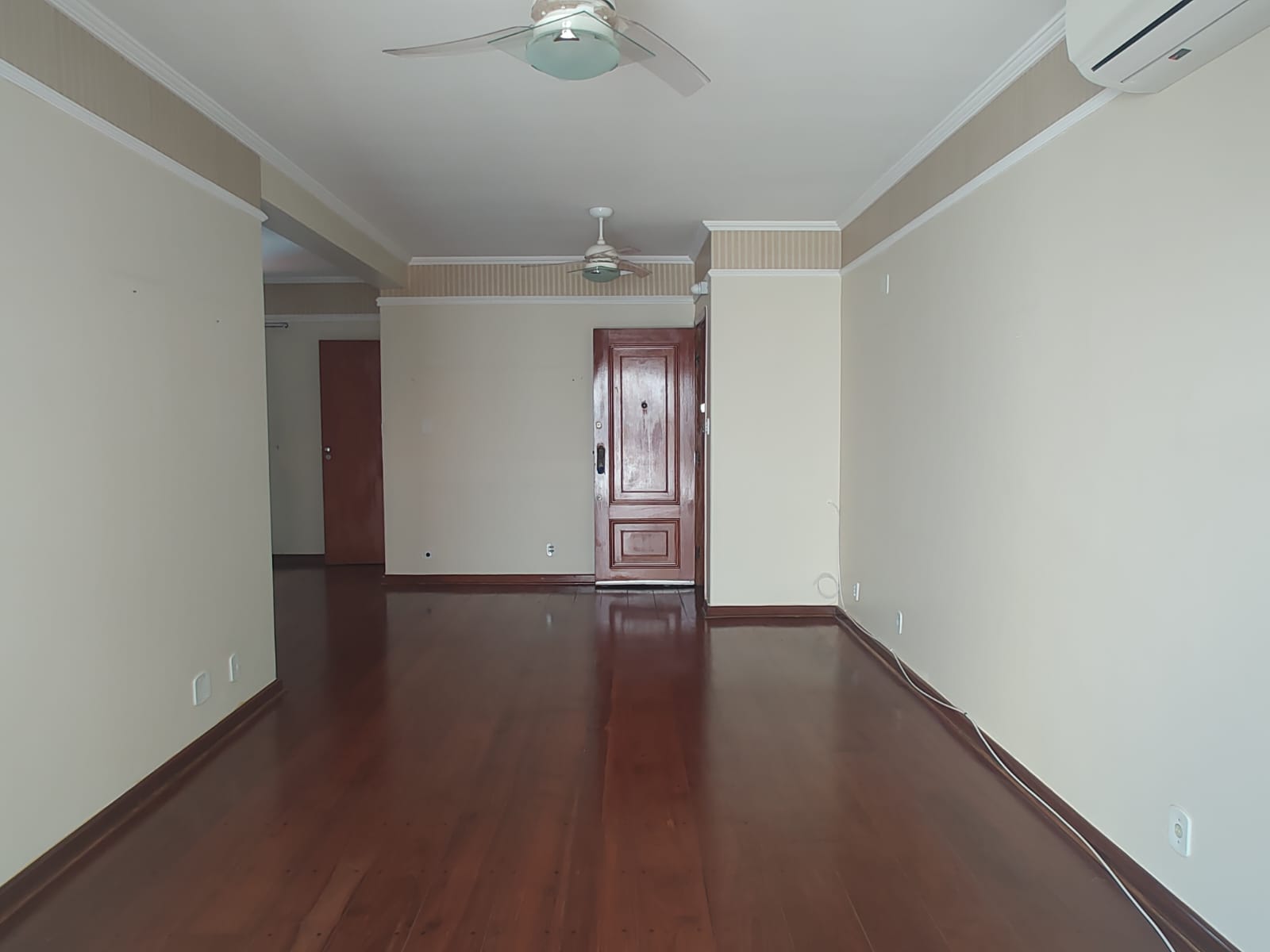 Apartamento no Centro à Venda