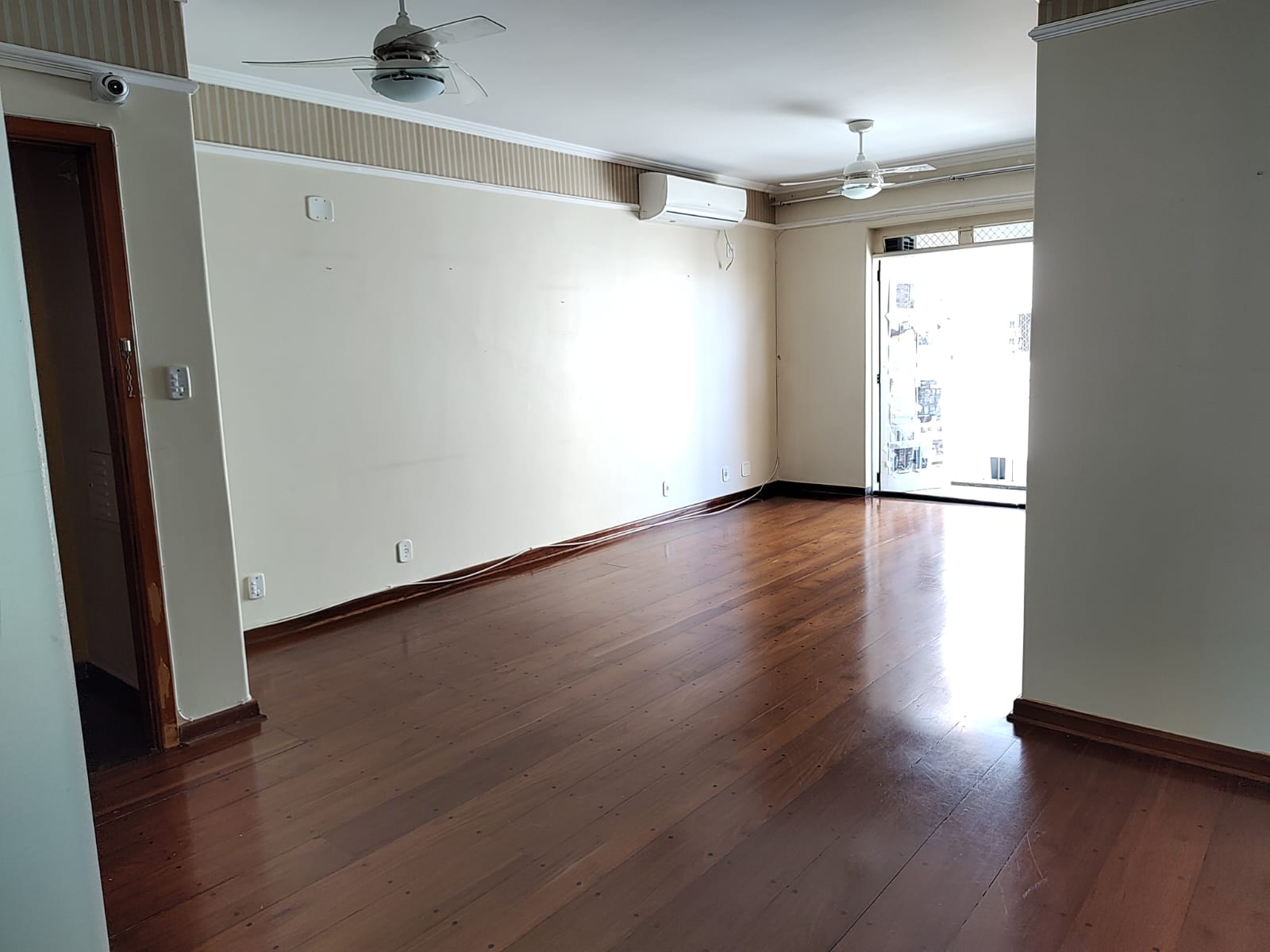 Apartamento no Centro à Venda