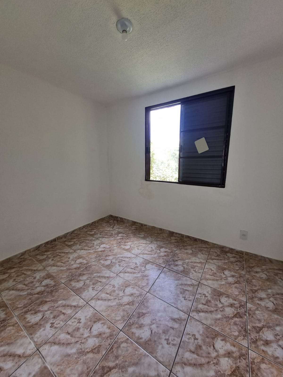Apartamento no bairro Jardim Paraty à Venda