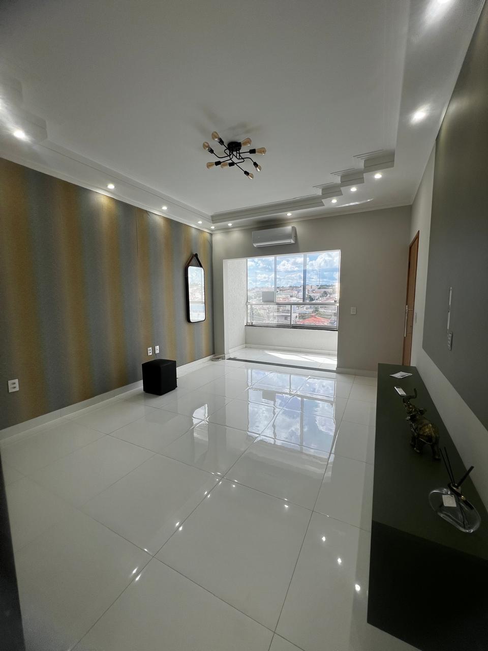 Apartamento no bairro Vila Nossa Senhora das Graças à Venda