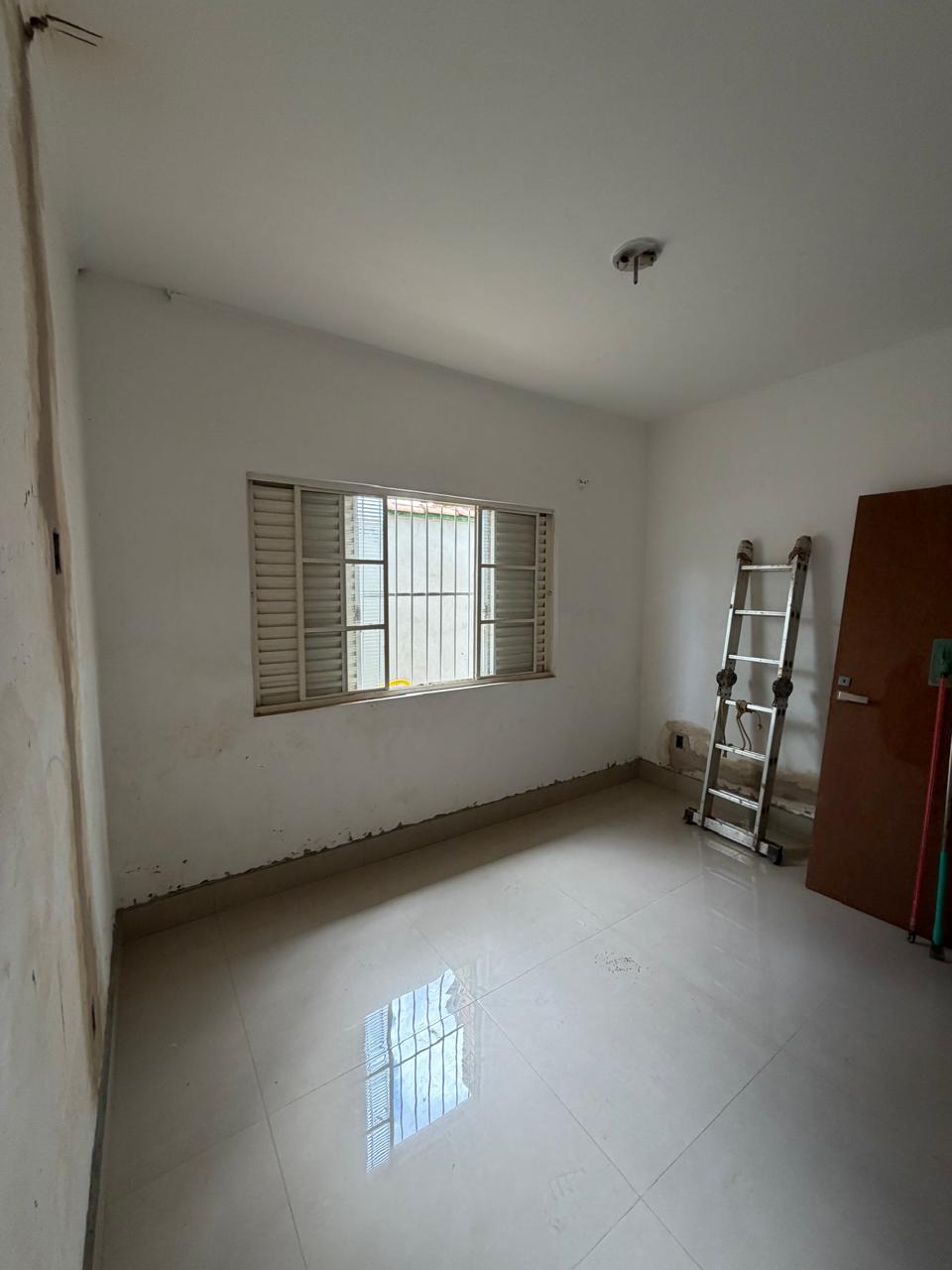 Casa no bairro Jardim Roselândia à Venda