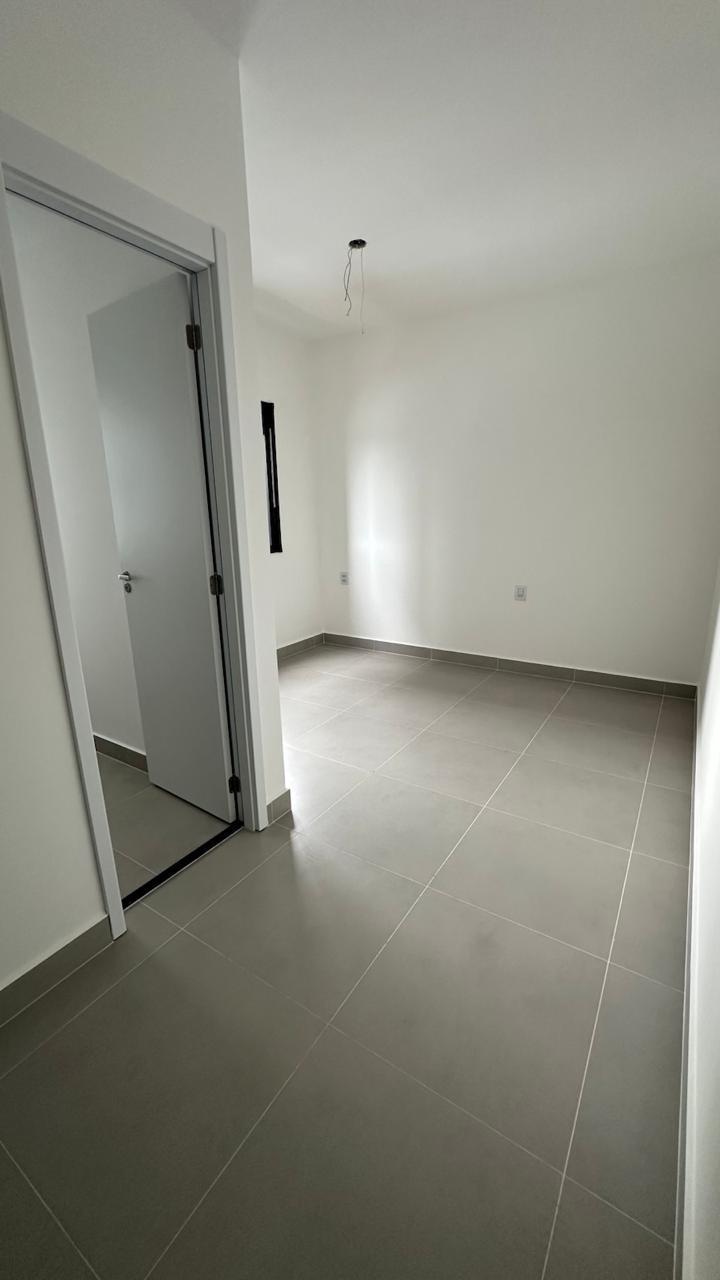 Apartamento no bairro Núcleo Agrícola Alpha à Venda