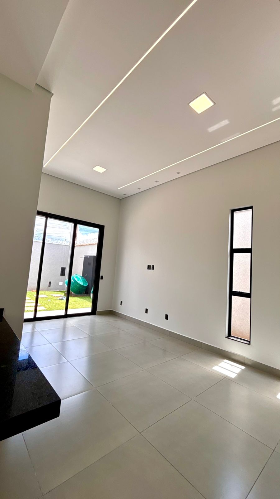 Casa no bairro Parque das Esmeraldas à Venda