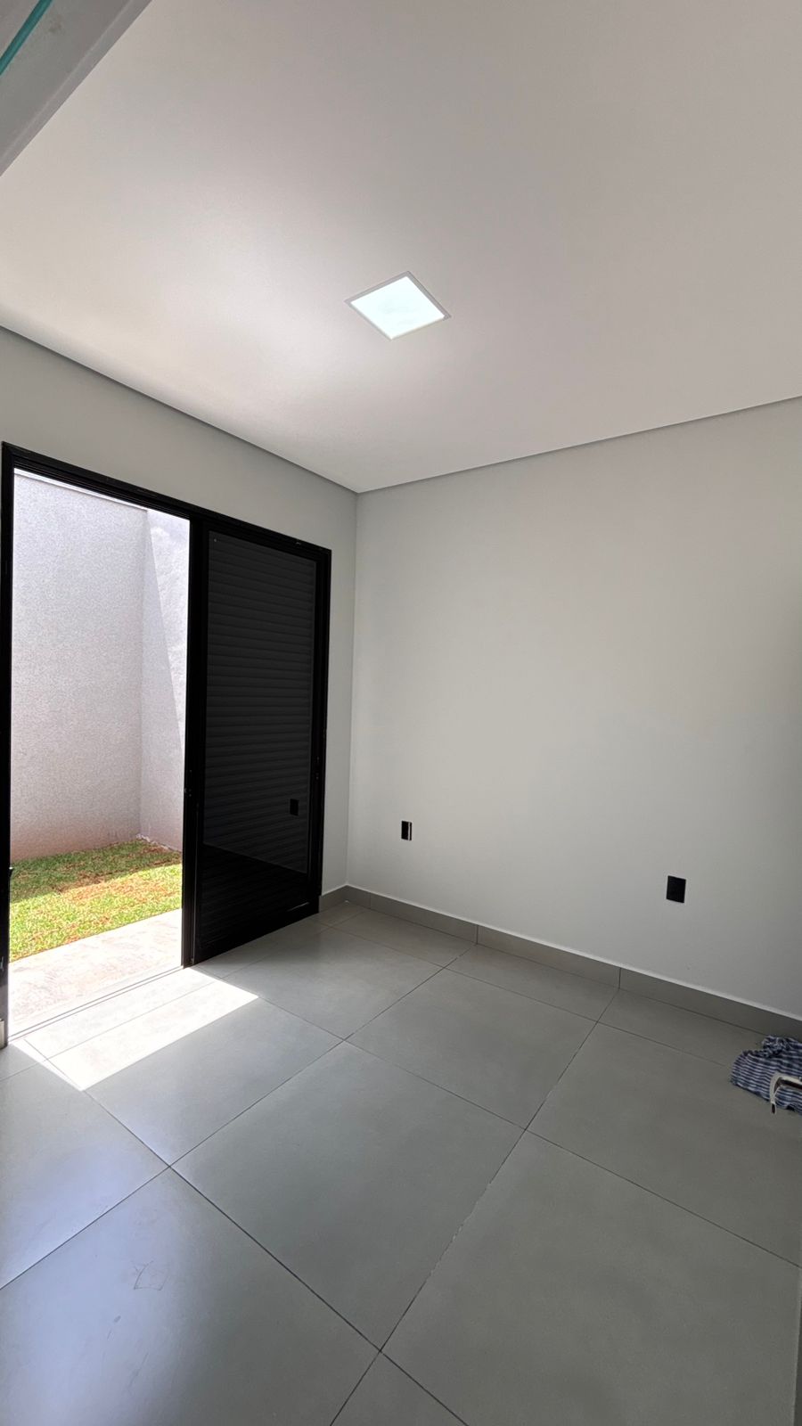 Casa no bairro Parque das Esmeraldas à Venda