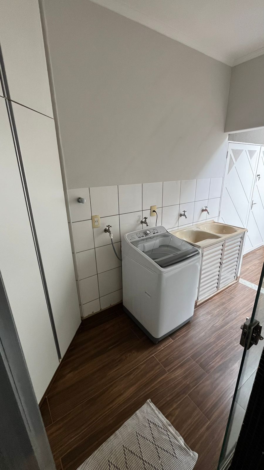 Casa no bairro Prolongamento Jardim Ângela Rosa à Venda