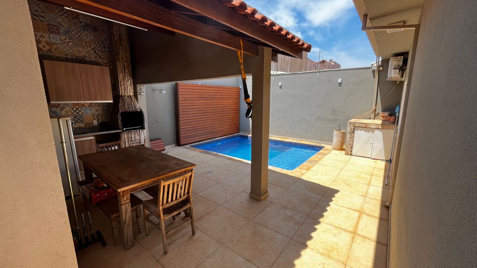 Casa no bairro Prolongamento Jardim Ângela Rosa à Venda