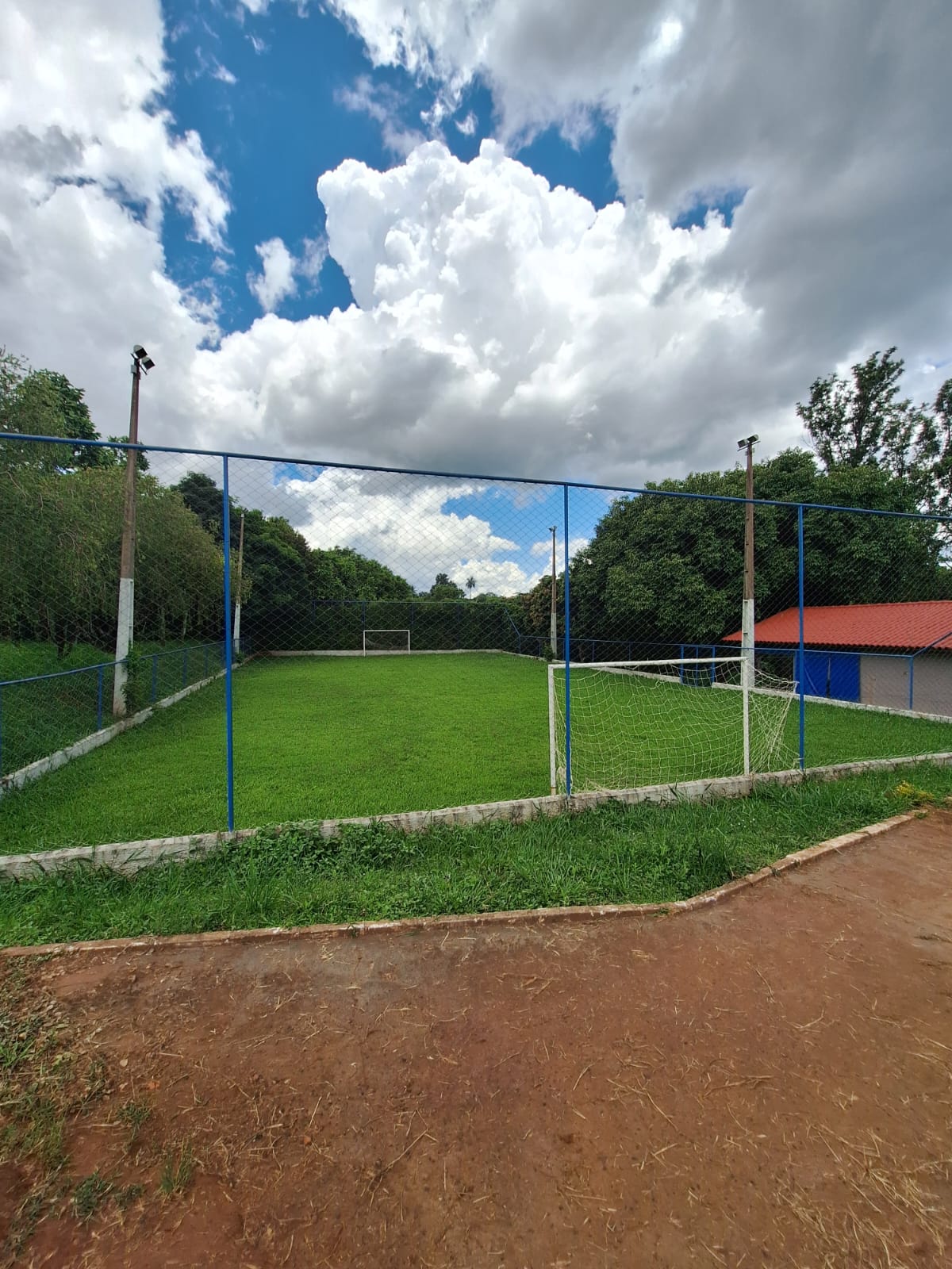 Terreno no bairro Prolongamento Jardim Aeroporto I à Venda