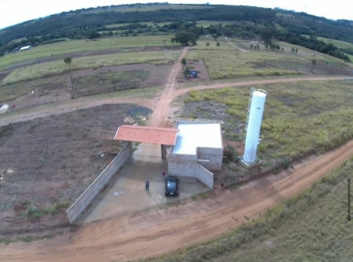 Terreno no bairro Área Rural de Cristais Paulista à Venda