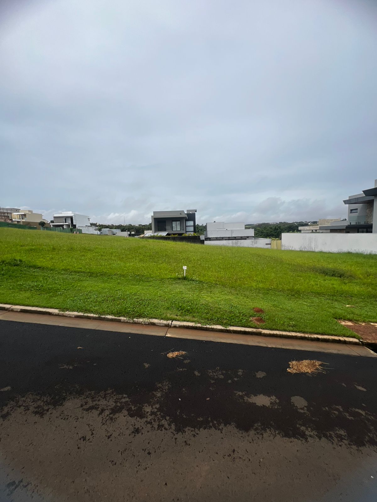Terreno em Veredas De Franca à Venda
