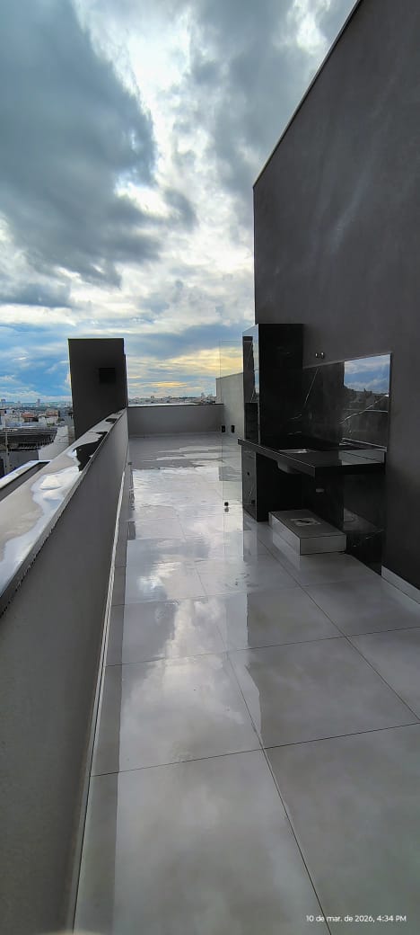Apartamento no bairro Jardim Botânico à Venda