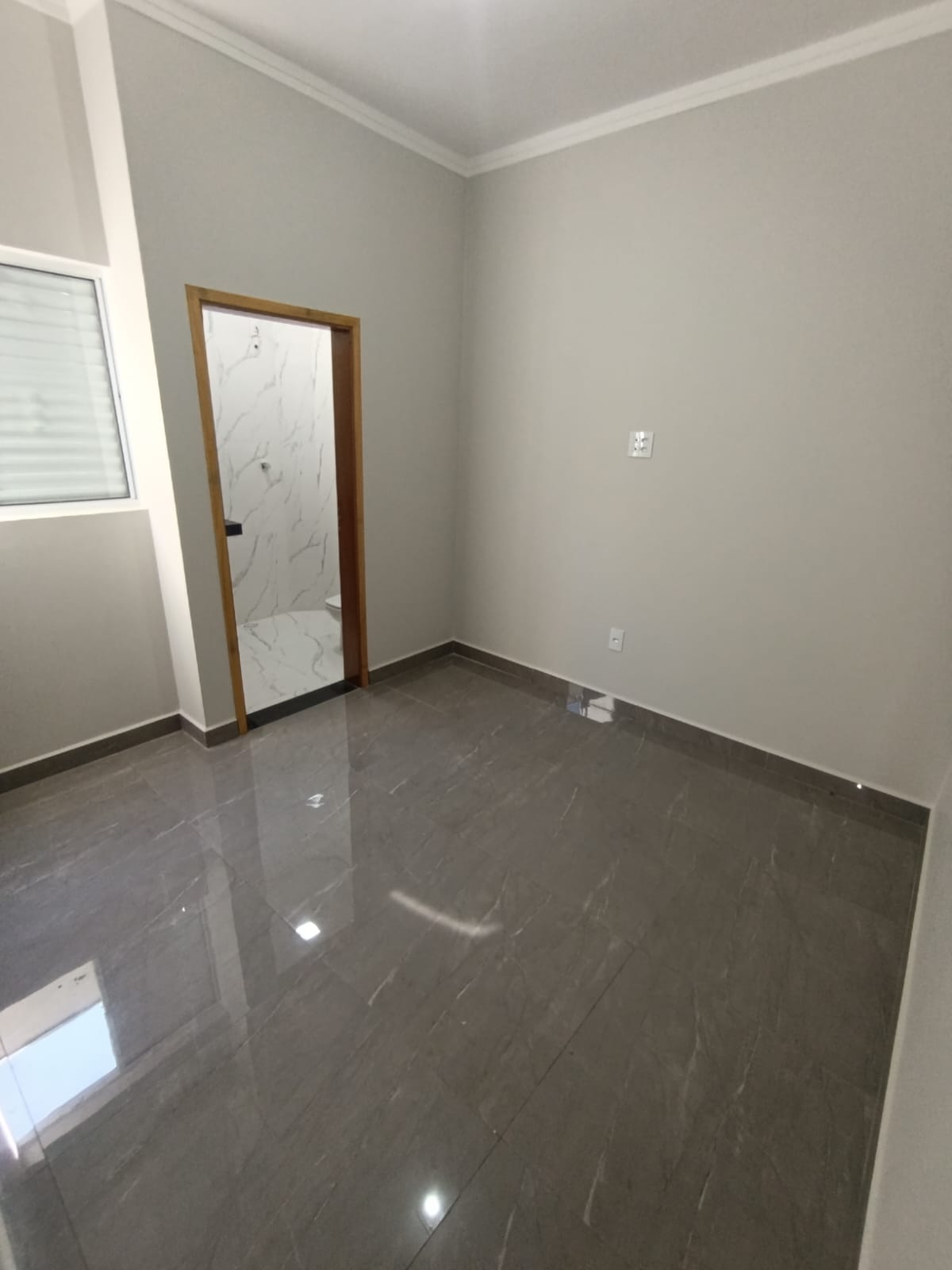 Apartamento no bairro Jardim Luiza II à Venda