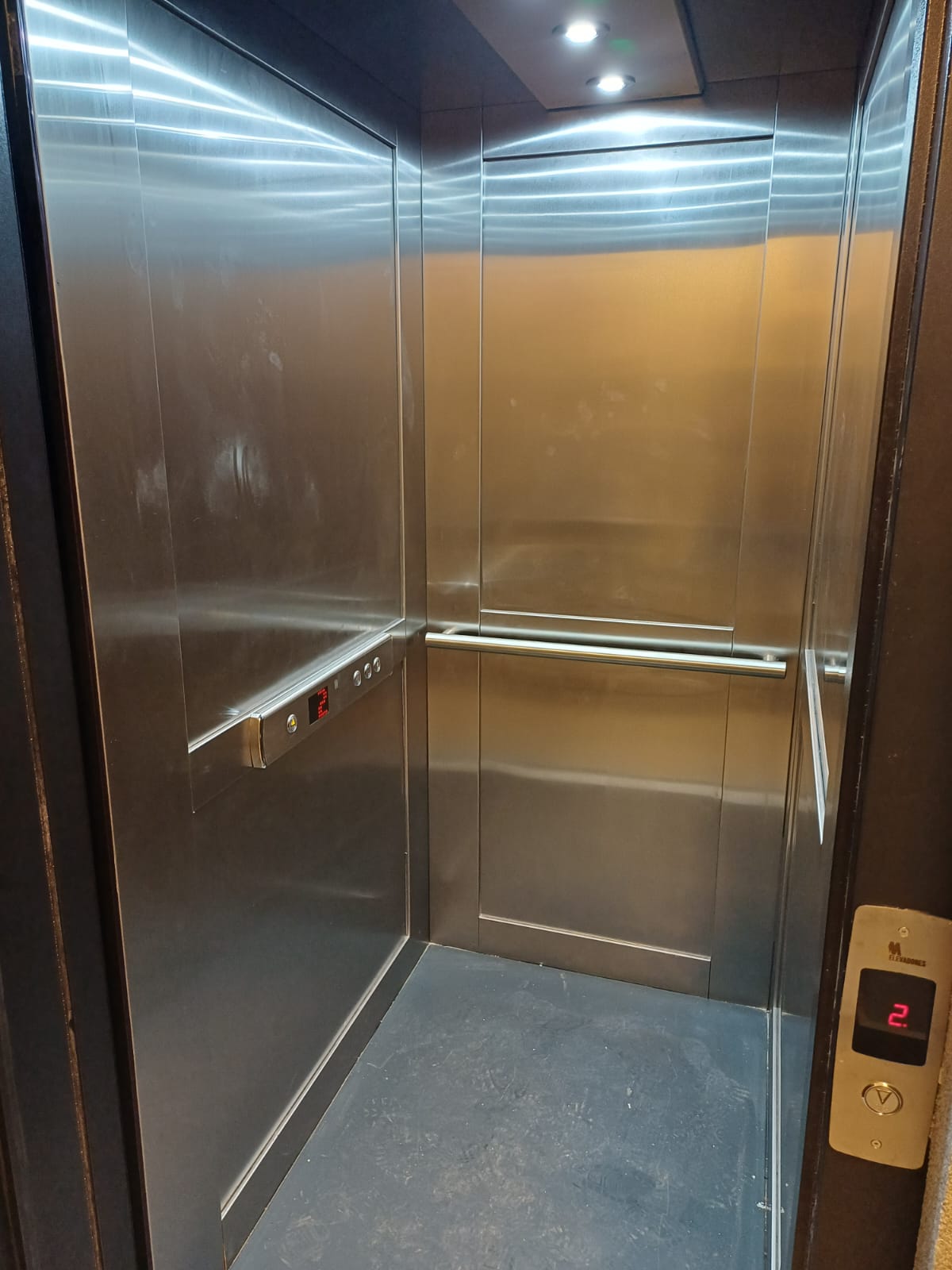 Apartamento no bairro Santo Agostinho à Venda