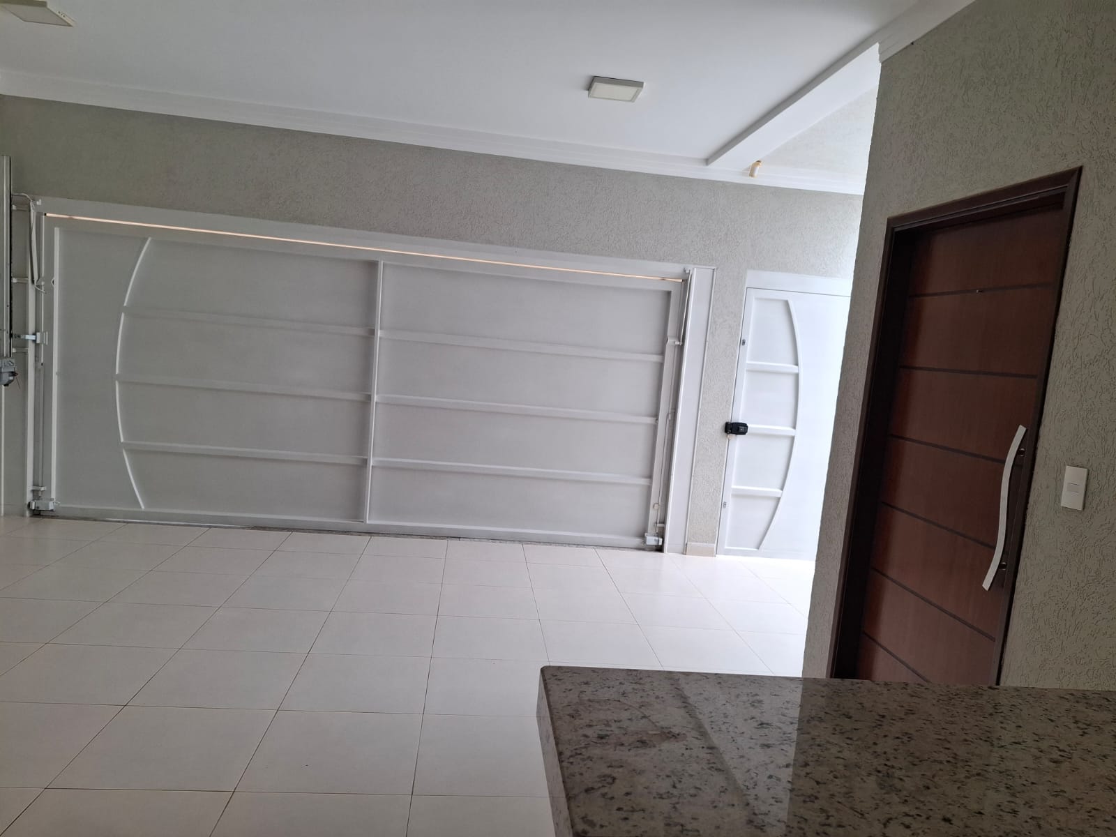 Casa no bairro Esplanada Primo Meneghetti II à Venda