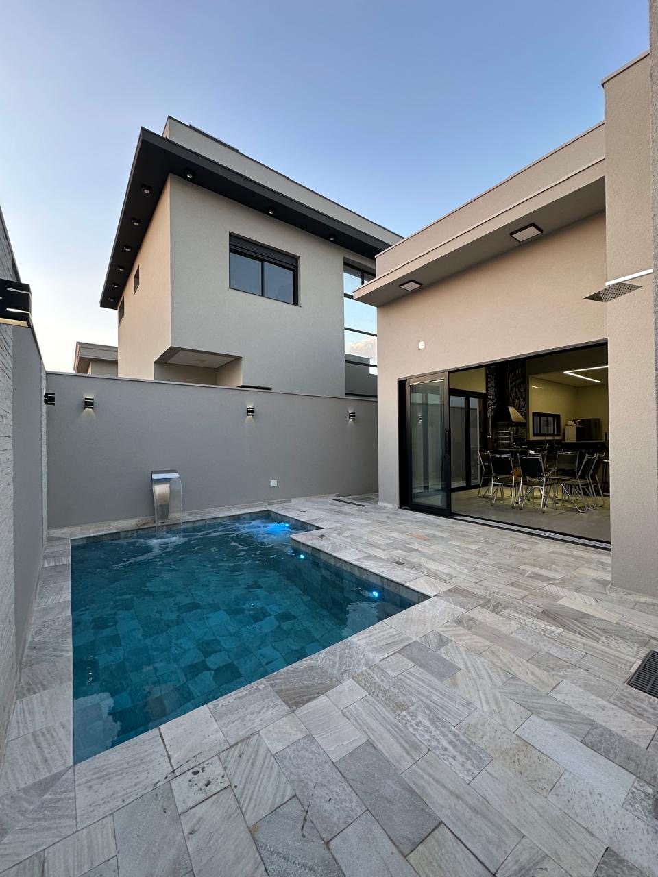 Casa em Reserva Santa Georgina (Villagio) à Venda