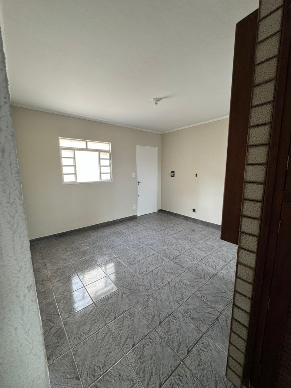 Apartamento no bairro Vila Pandolfo à Venda