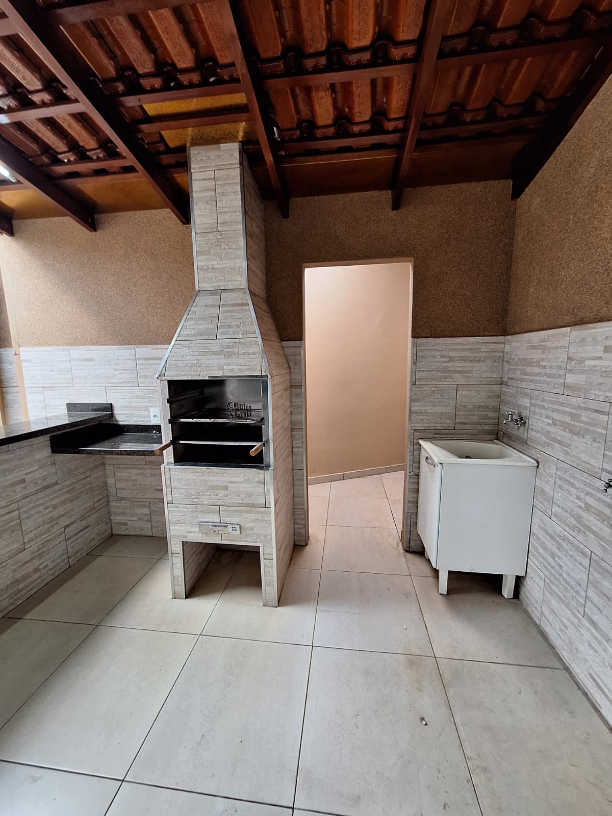 Casa no bairro Parque das Árvores à Venda