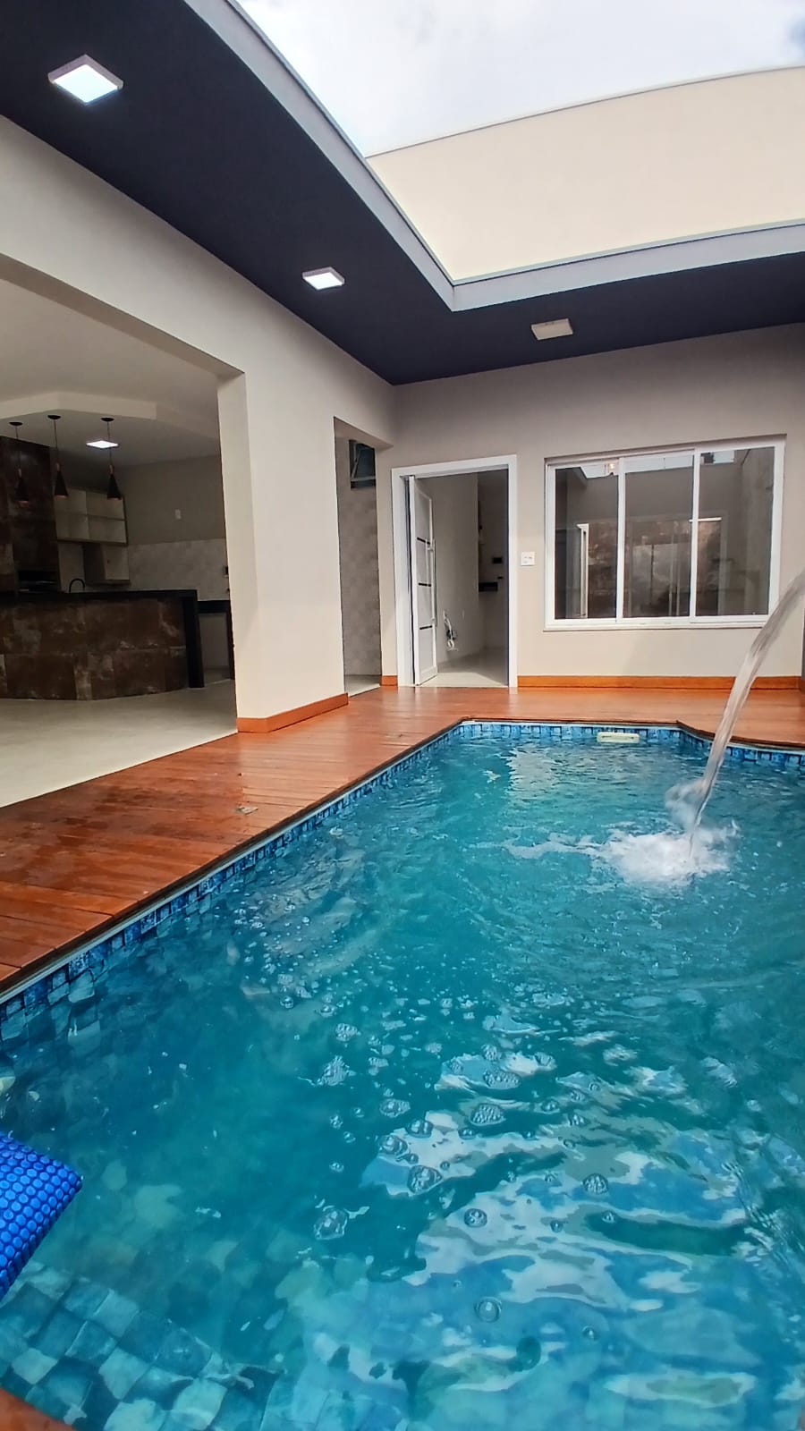 Casa no bairro Residencial Meireles à Venda