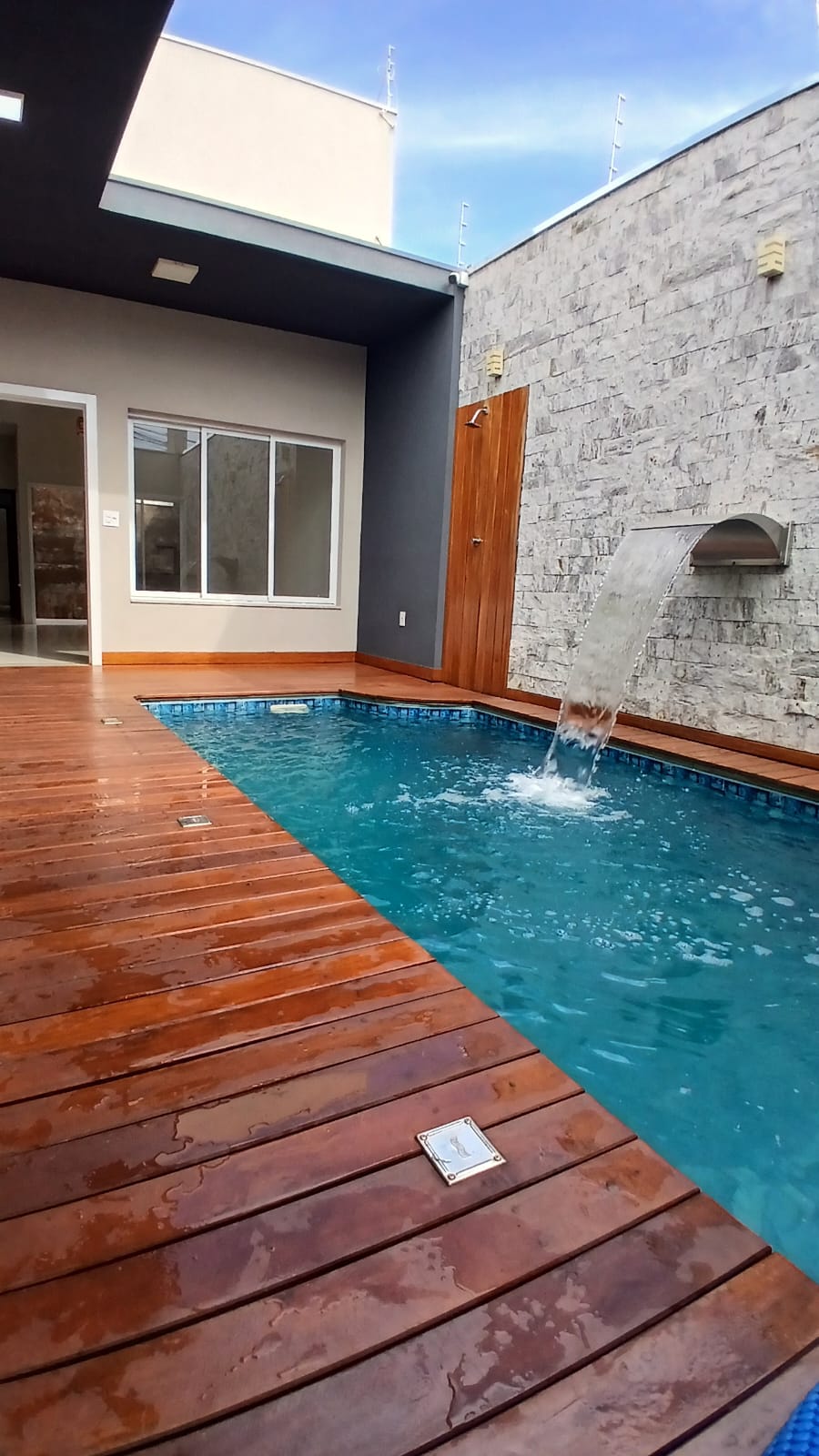 Casa no bairro Residencial Meireles à Venda