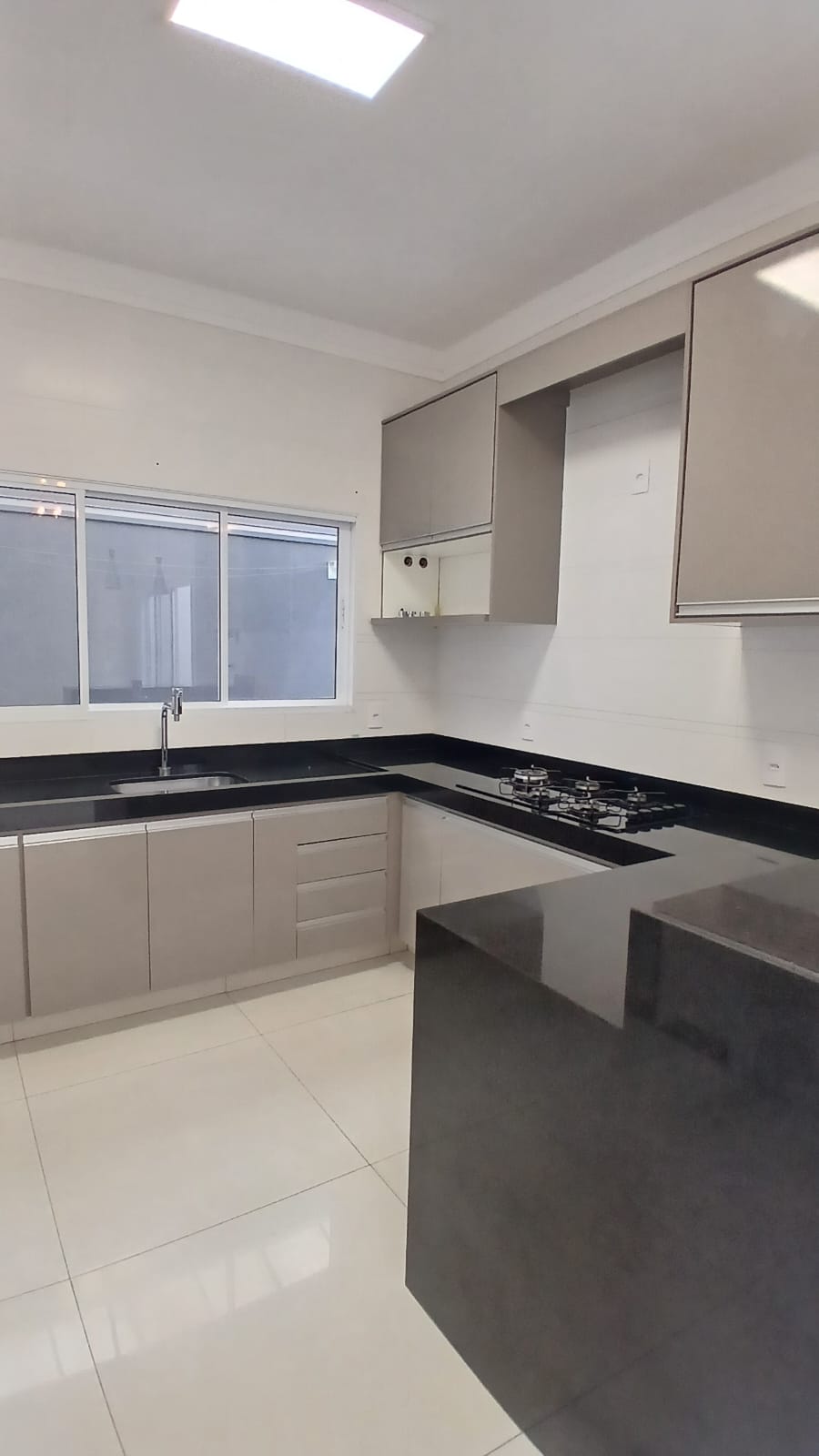 Casa no bairro Residencial Meireles à Venda