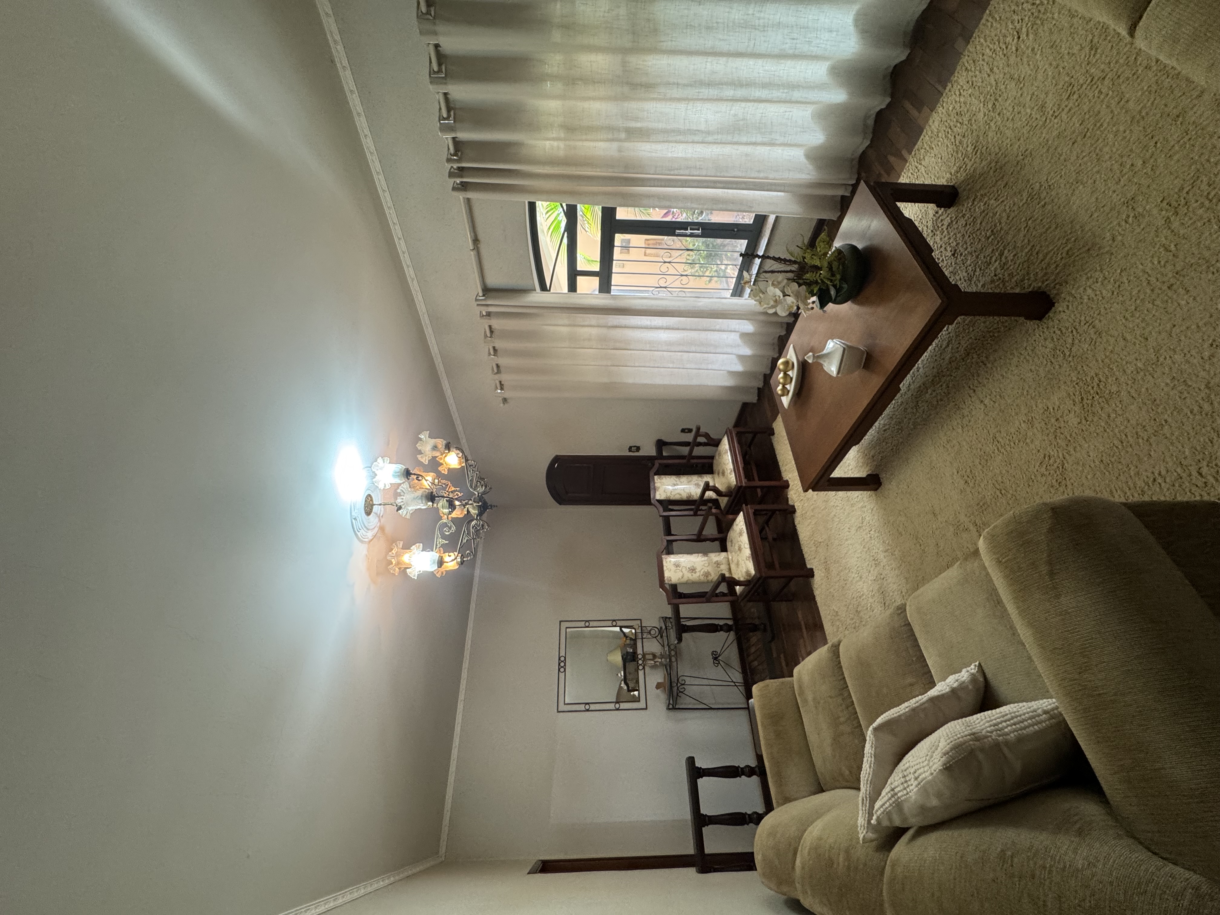 Casa no bairro Vila Santo Antônio à Venda