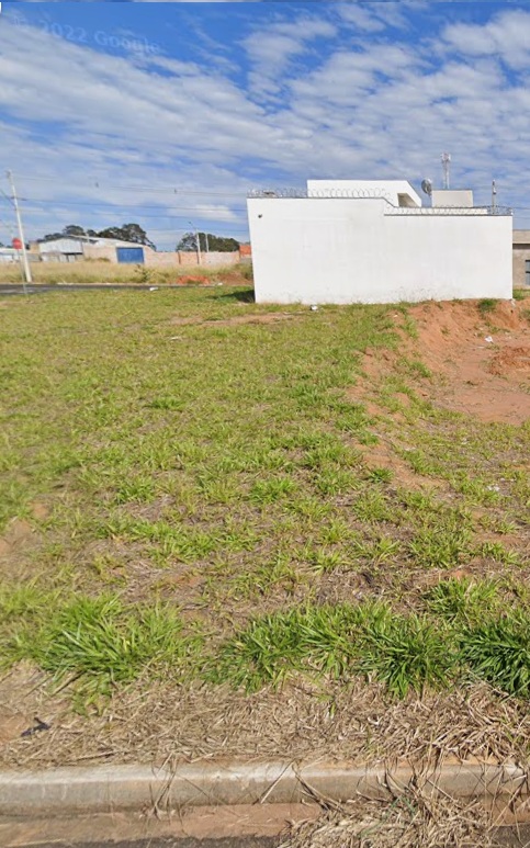 Terreno no bairro Jardim Zelinda à Venda