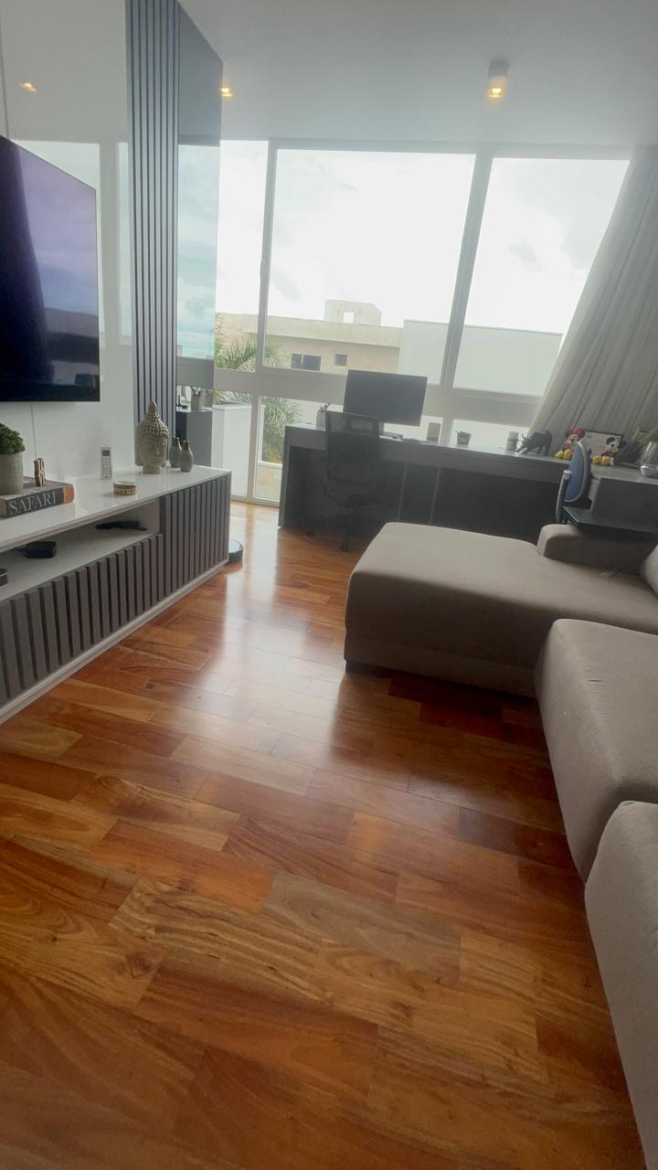 Casa no bairro Villa Toscana à Venda